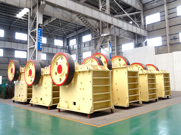 河南群星--顎式破碎機(jī)生產(chǎn)廠家
