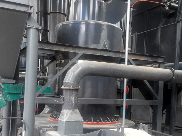 煤渣雷磨粉機(jī)現(xiàn)場實(shí)拍