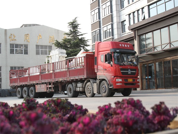 大理石磨粉機發(fā)貨圖